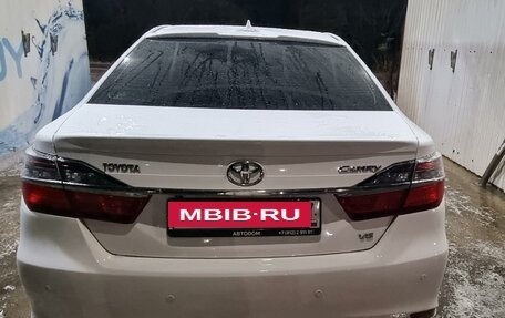 Toyota Camry, 2014 год, 2 100 000 рублей, 5 фотография