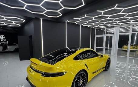 Porsche 911, 2021 год, 29 000 000 рублей, 5 фотография