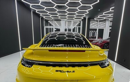 Porsche 911, 2021 год, 29 000 000 рублей, 19 фотография