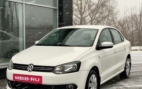 Volkswagen Polo VI (EU Market), 2011 год, 875 000 рублей, 6 фотография