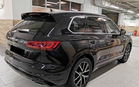 Volkswagen Touareg III, 2019 год, 6 200 000 рублей, 4 фотография