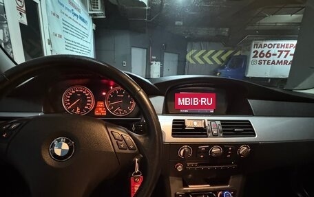 BMW 5 серия, 2009 год, 1 300 000 рублей, 15 фотография