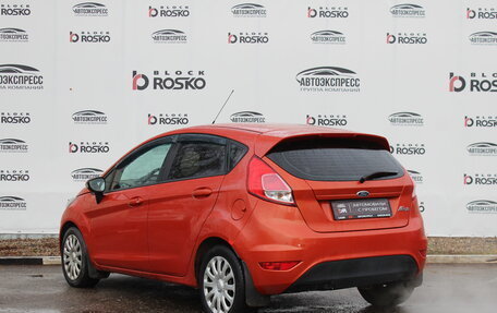 Ford Fiesta, 2015 год, 710 000 рублей, 3 фотография