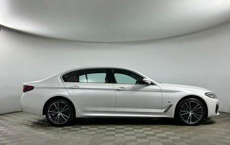 BMW 5 серия, 2023 год, 6 998 000 рублей, 4 фотография