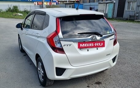 Honda Fit III, 2017 год, 1 170 000 рублей, 4 фотография