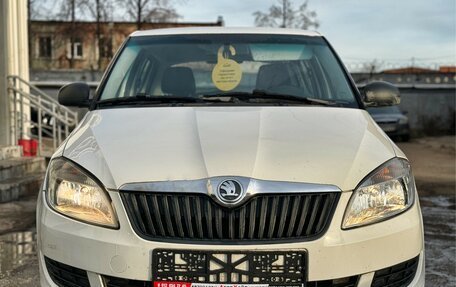 Skoda Fabia II, 2011 год, 599 000 рублей, 2 фотография