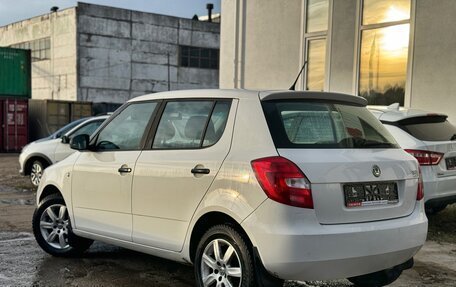 Skoda Fabia II, 2011 год, 599 000 рублей, 4 фотография