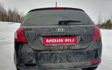 KIA cee'd I рестайлинг, 2010 год, 300 000 рублей, 3 фотография