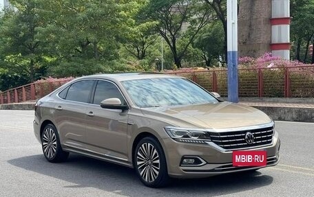 Volkswagen Passat B8 рестайлинг, 2021 год, 2 590 000 рублей, 3 фотография