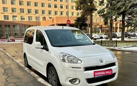 Peugeot Partner II рестайлинг 2, 2013 год, 849 000 рублей, 2 фотография