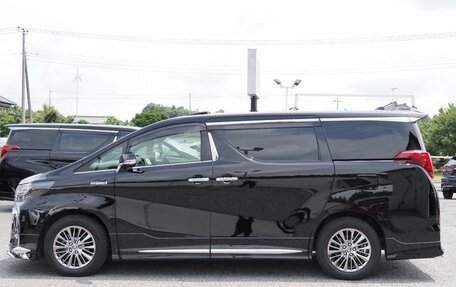 Toyota Alphard III, 2021 год, 3 300 000 рублей, 7 фотография