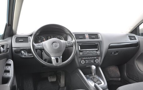 Volkswagen Jetta VI, 2012 год, 1 499 000 рублей, 12 фотография