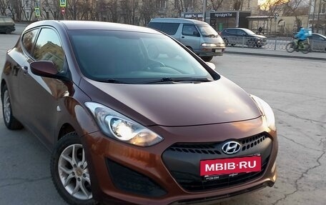 Hyundai i30 II рестайлинг, 2013 год, 2 фотография