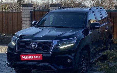 Toyota Land Cruiser Prado 150 рестайлинг 2, 2018 год, 5 999 999 рублей, 1 фотография