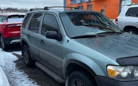 Ford Escape II, 2004 год, 680 000 рублей, 3 фотография