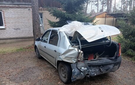 Renault Logan I, 2007 год, 130 000 рублей, 7 фотография