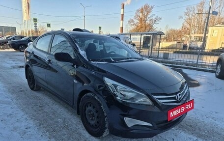 Hyundai Solaris II рестайлинг, 2015 год, 799 000 рублей, 2 фотография