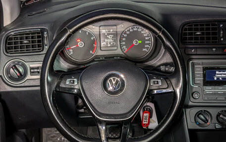 Volkswagen Polo VI (EU Market), 2018 год, 950 000 рублей, 21 фотография