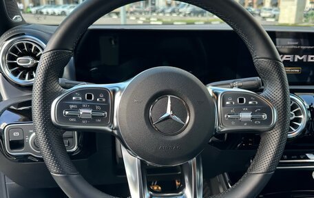 Mercedes-Benz CLA, 2019 год, 3 800 000 рублей, 17 фотография