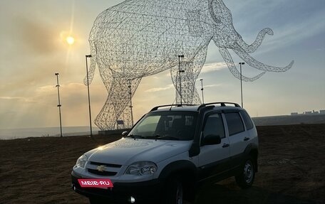 Chevrolet Niva I рестайлинг, 2016 год, 780 000 рублей, 23 фотография