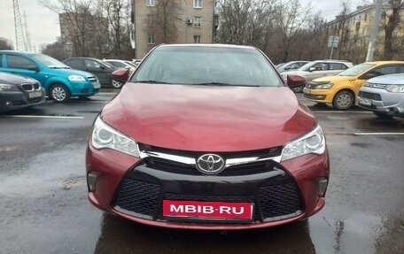 Toyota Camry, 2016 год, 2 300 000 рублей, 2 фотография