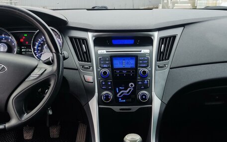 Hyundai Sonata VI, 2011 год, 1 190 000 рублей, 31 фотография