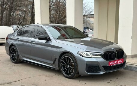 BMW 5 серия, 2020 год, 4 250 000 рублей, 10 фотография