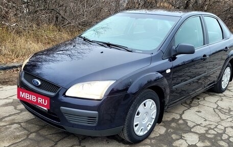 Ford Focus II рестайлинг, 2005 год, 550 000 рублей, 2 фотография