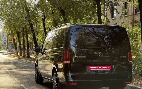 Mercedes-Benz Vito, 2018 год, 4 990 000 рублей, 3 фотография