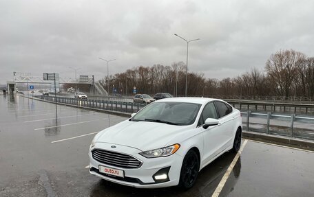 Ford Fusion (North America) II, 2019 год, 1 800 000 рублей, 6 фотография