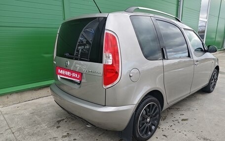 Skoda Roomster, 2014 год, 1 100 000 рублей, 6 фотография