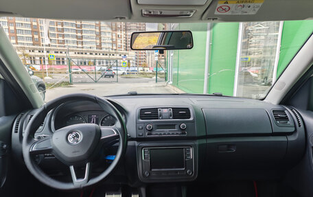 Skoda Roomster, 2014 год, 1 100 000 рублей, 15 фотография