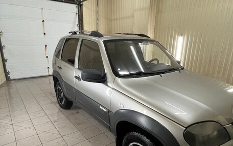 Chevrolet Niva I рестайлинг, 2012 год, 490 000 рублей, 2 фотография