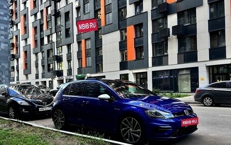 Volkswagen Golf R VII, 2019 год, 4 280 000 рублей, 19 фотография