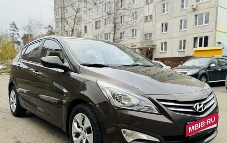 Hyundai Solaris II рестайлинг, 2015 год, 1 280 000 рублей, 8 фотография