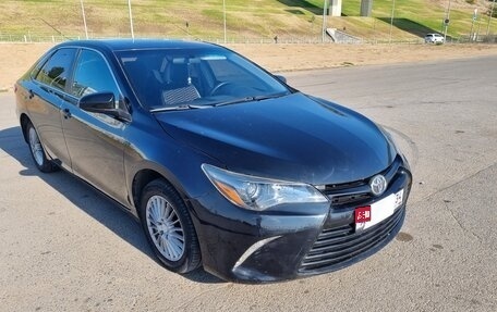 Toyota Camry, 2015 год, 2 200 000 рублей, 10 фотография