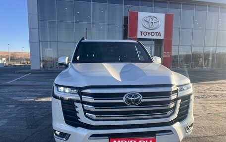 Toyota Land Cruiser, 2022 год, 13 100 000 рублей, 7 фотография