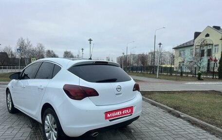 Opel Astra J, 2012 год, 850 000 рублей, 4 фотография