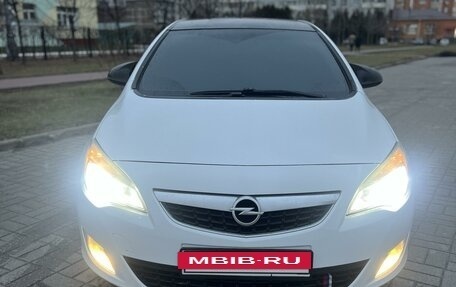 Opel Astra J, 2012 год, 850 000 рублей, 8 фотография