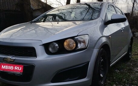 Chevrolet Aveo III, 2012 год, 820 000 рублей, 3 фотография