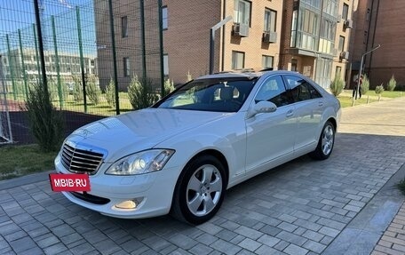 Mercedes-Benz S-Класс, 2007 год, 2 500 000 рублей, 2 фотография