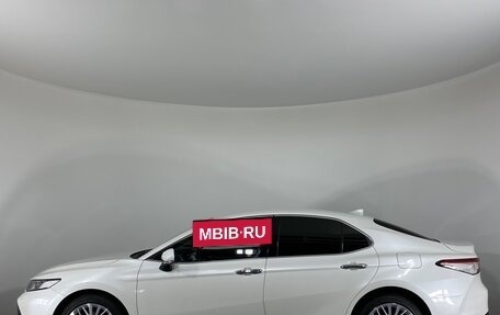 Toyota Camry, 2019 год, 3 299 000 рублей, 8 фотография