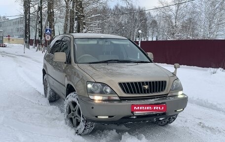 Toyota Harrier, 1998 год, 950 000 рублей, 21 фотография