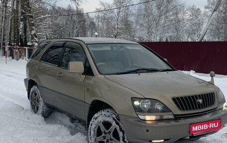 Toyota Harrier, 1998 год, 950 000 рублей, 18 фотография