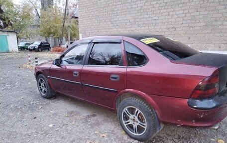 Opel Vectra B рестайлинг, 1997 год, 300 000 рублей, 5 фотография