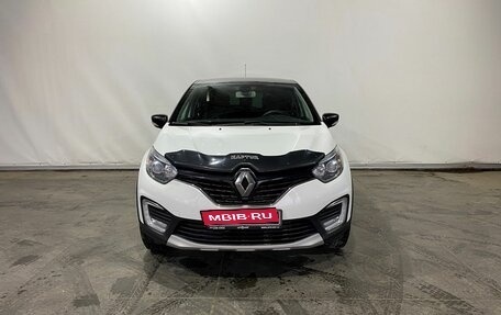 Renault Kaptur I рестайлинг, 2016 год, 1 300 000 рублей, 2 фотография