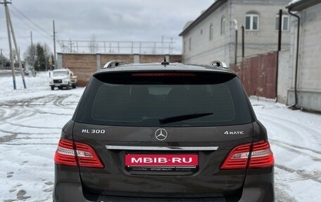 Mercedes-Benz M-Класс, 2014 год, 2 990 000 рублей, 4 фотография