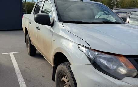 Mitsubishi L200 IV рестайлинг, 2018 год, 1 356 330 рублей, 2 фотография