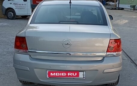 Opel Astra H, 2009 год, 850 000 рублей, 4 фотография