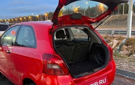 Toyota Yaris III рестайлинг, 2007 год, 580 000 рублей, 8 фотография